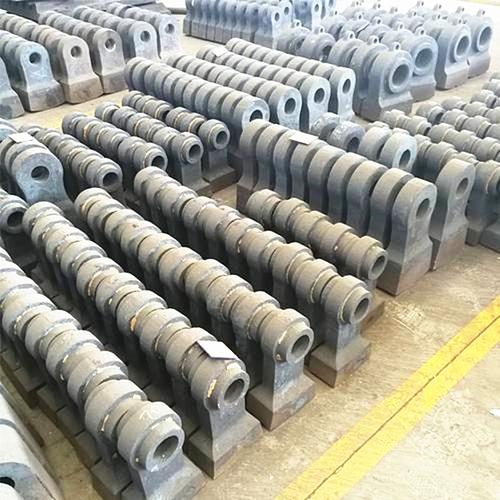 復(fù)合耐磨錘頭破碎機復(fù)合耐磨錘頭輝順機械配件