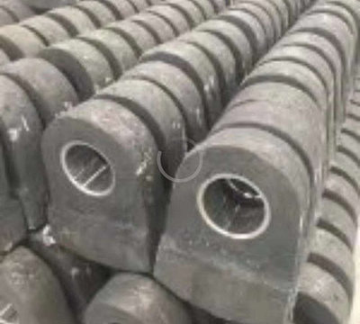 破碎機(jī)錘頭磨損嚴(yán)重的原因及解決方案